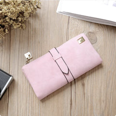 Women's Long Leather Wallet with Zipper Closure
